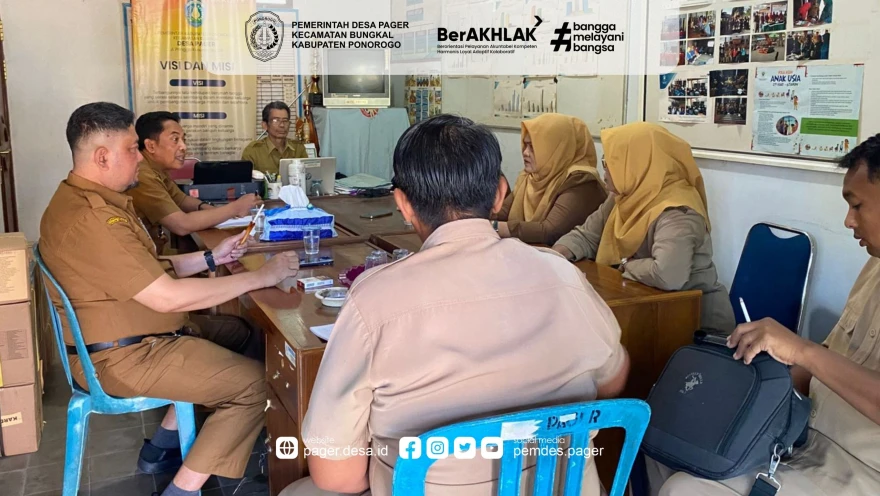 TINGKATKAN PENCAPAIAN PENDAPATAN DAERAH, DESA PAGER IKUTI MONITORING DAN EVALUASI PBB OLEH TIM KECAMATAN BUNGKAL